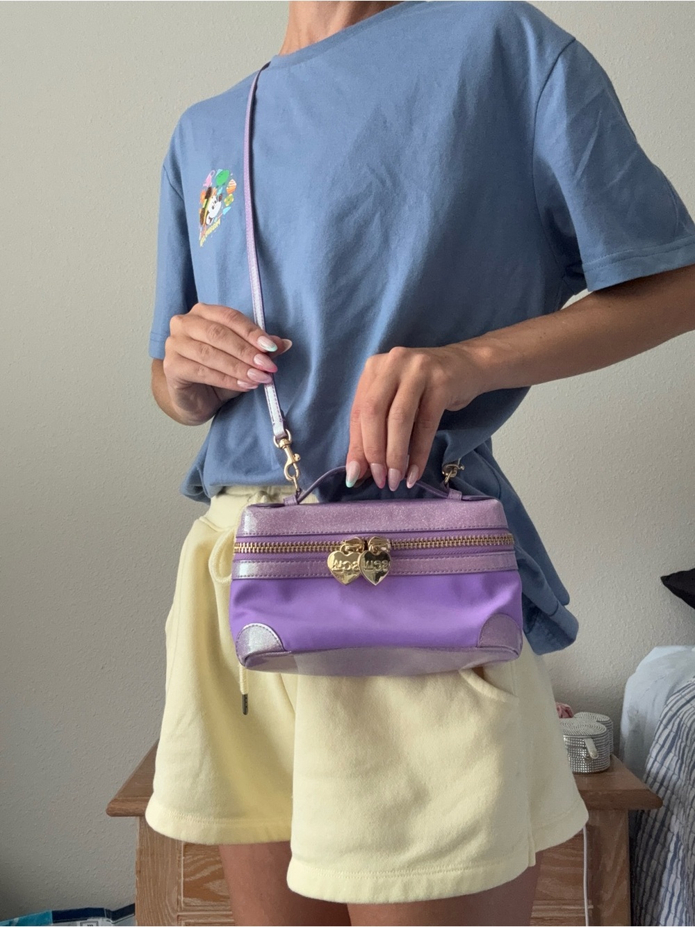 Stoney Clover Lane purple Cosmetic Case with Gold Heart Zippers - Picture 7 of 8